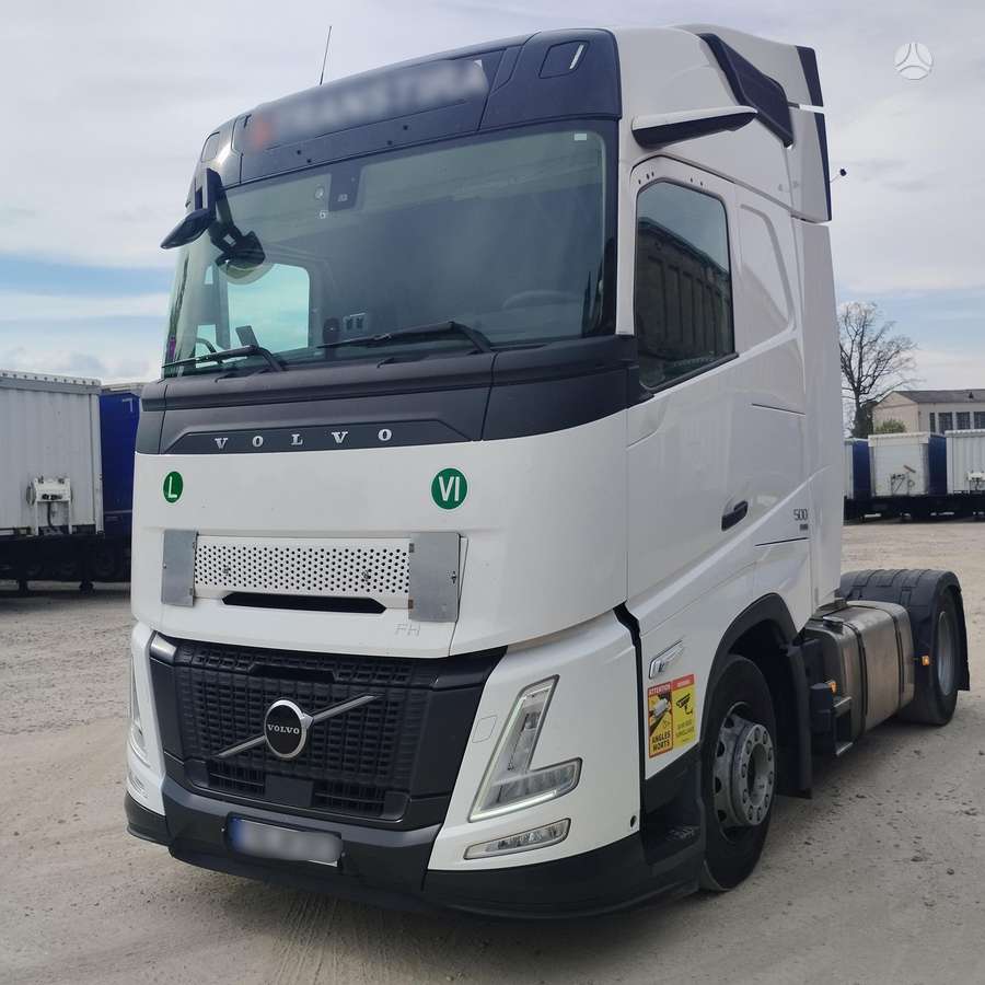 Volvo FH 500 Aero, double sleeper