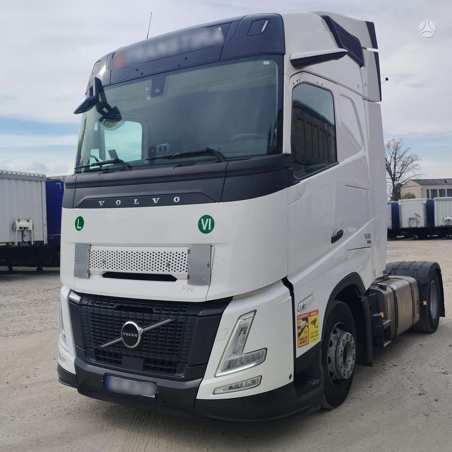Volvo FH 500 Aero, double sleeper