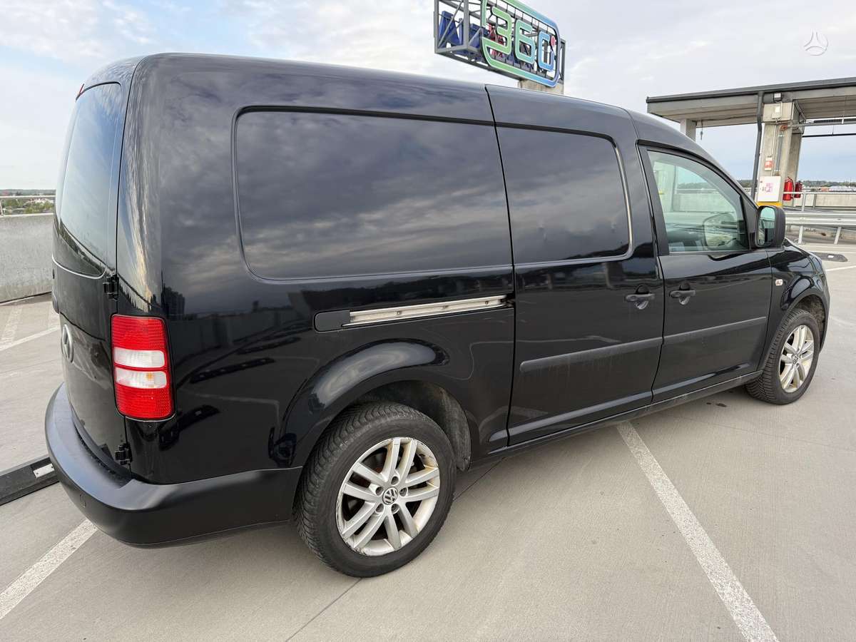 Volkswagen Caddy Maxi - 9