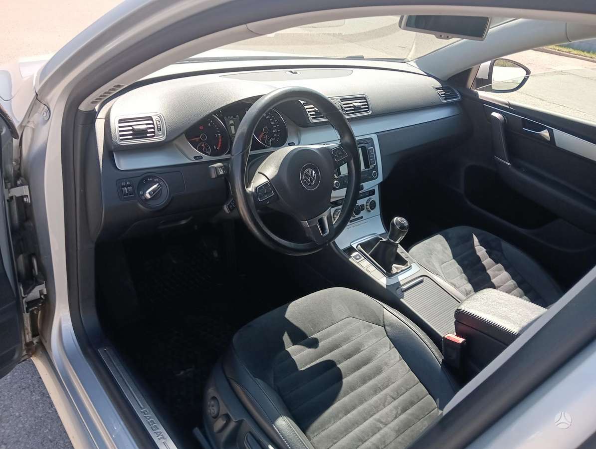 Volkswagen Passat, 2.0 l., Универсал