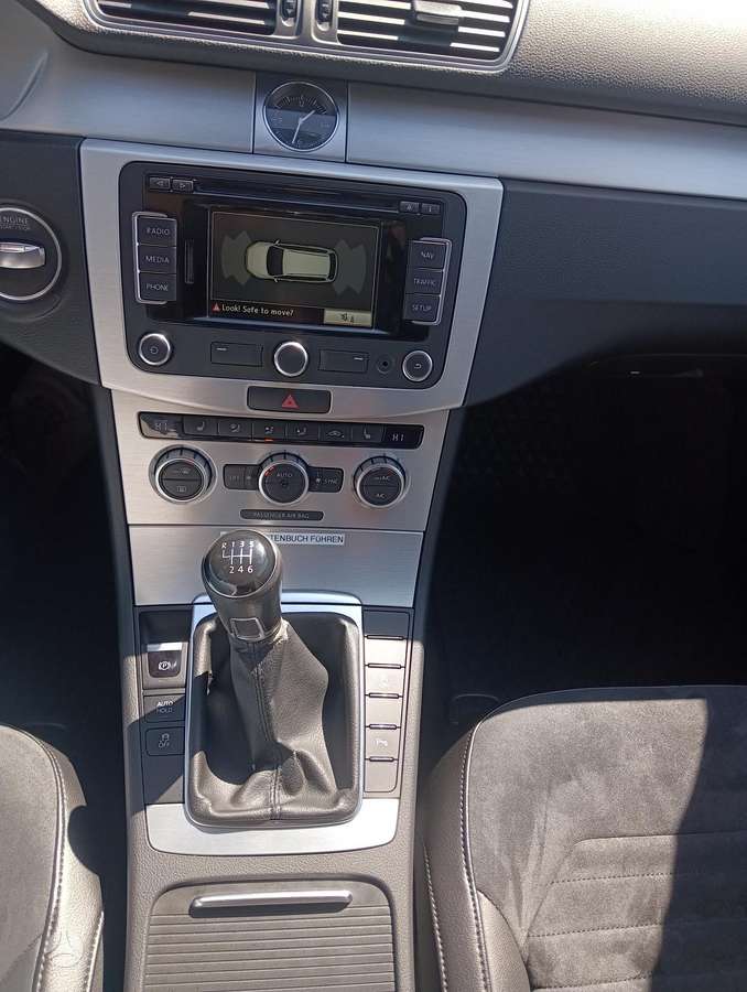 Volkswagen Passat, 2.0 l., Универсал