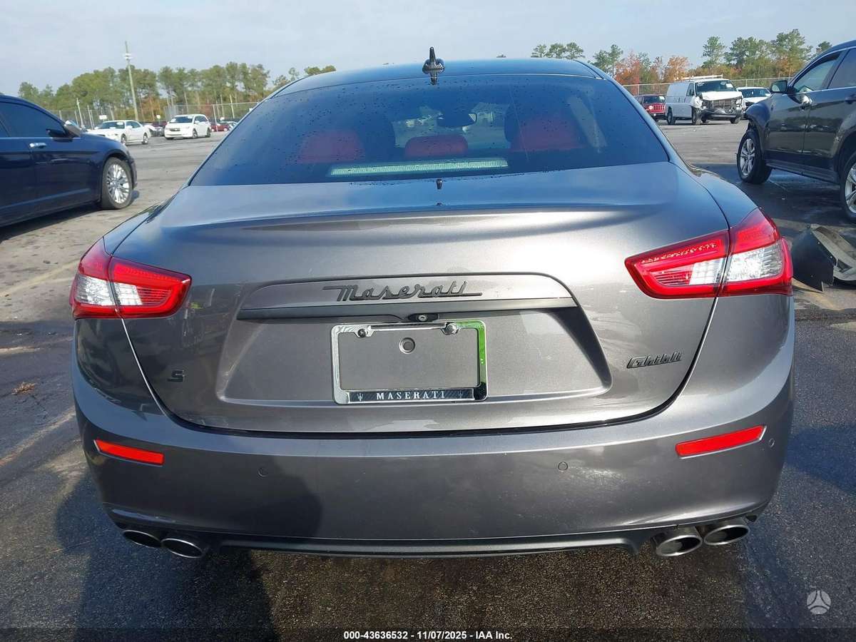 Maserati Ghibli for parts. Dalimis