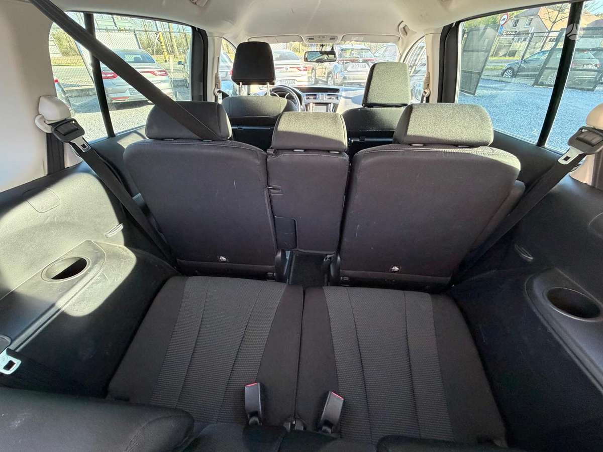 Mazda 5, 1.6 l., mpv / minivan