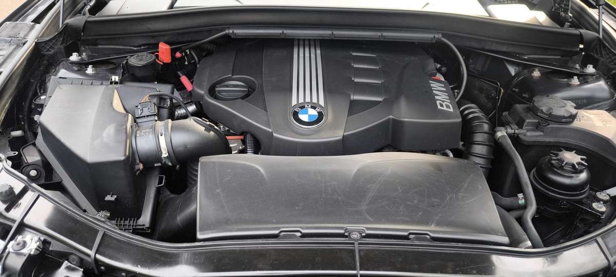 BMW X1, 2.0 l., Внедорожник / Кроссовер