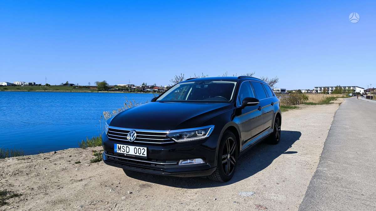 Volkswagen Passat - 4