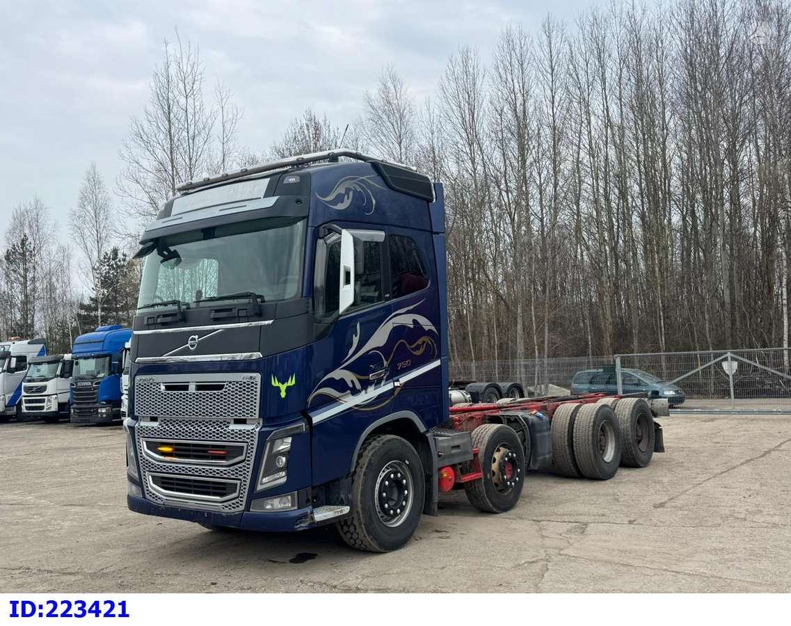 Volvo FH16 750HP 8x4, шасси