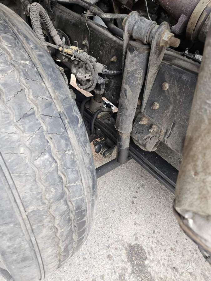 Ford F-MAX, 2 miegamosios vietos