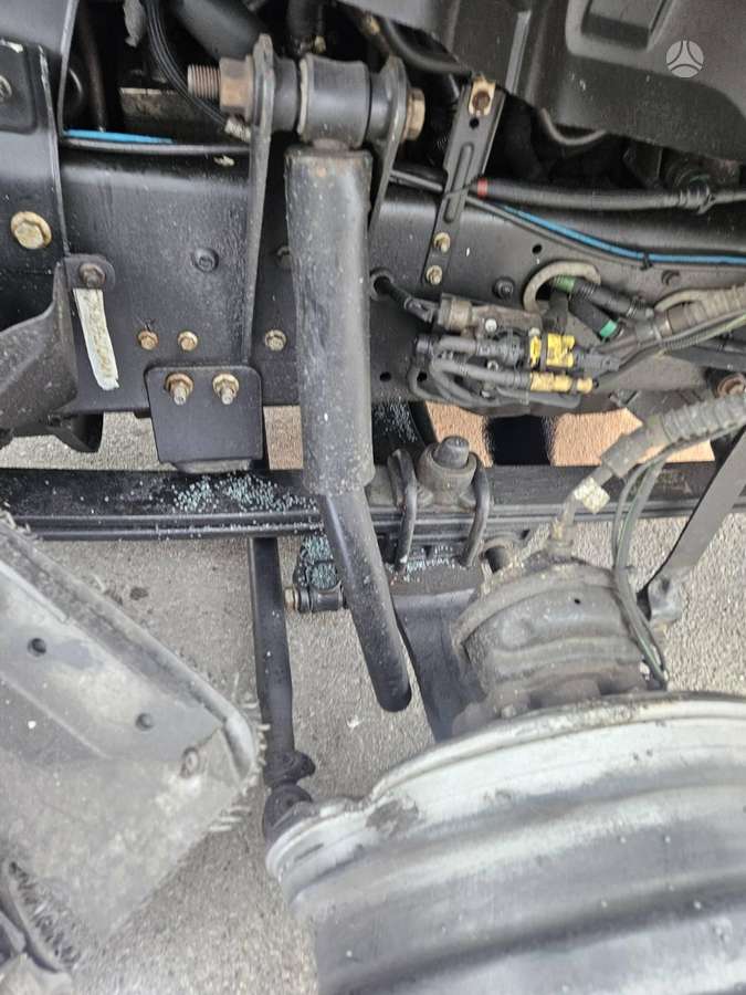 Ford F-MAX, 2 miegamosios vietos