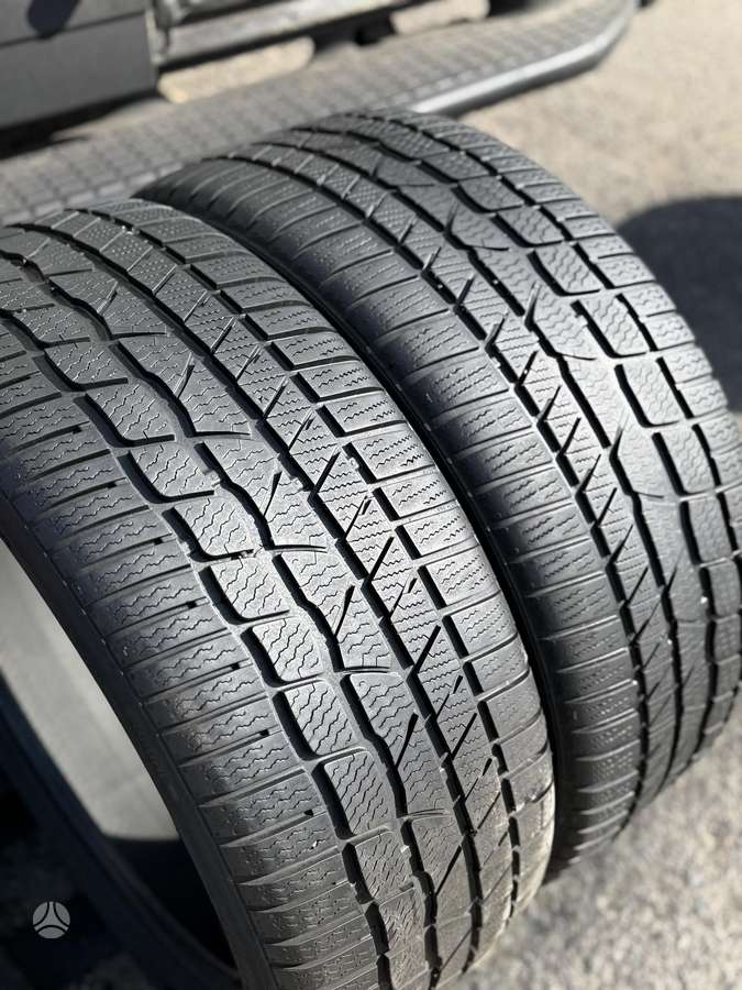 Continental Contiwintercontact TS830P, всесезонные 245/40 R20