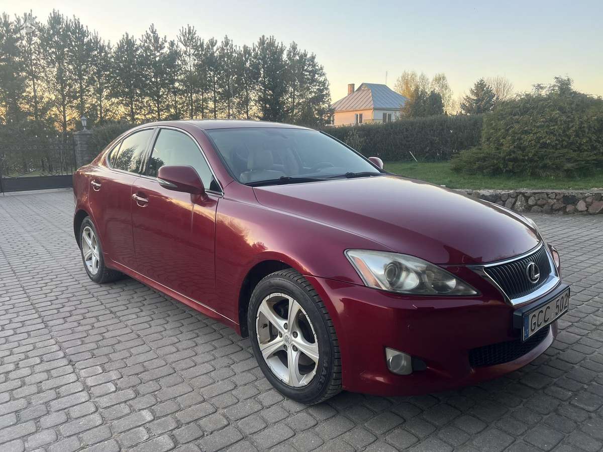 Lexus IS 220, 2.2 l., Седан