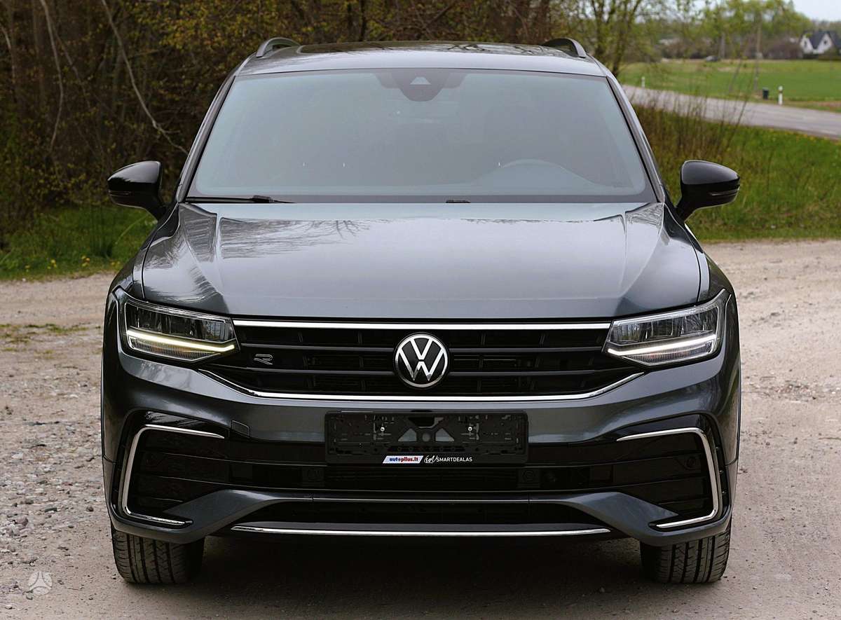 Volkswagen Tiguan - 4