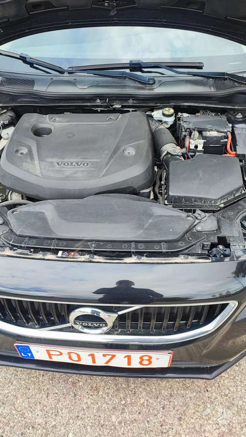Volvo V40, 2.0 l., hatchback