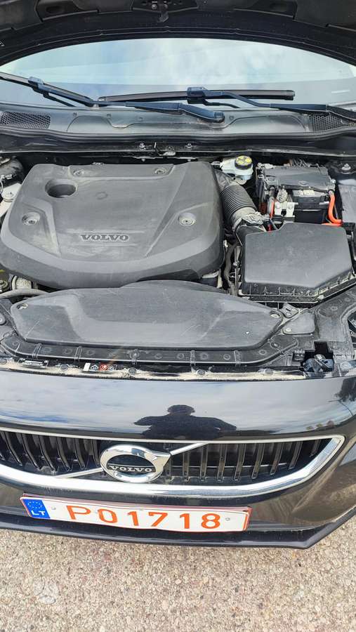 Volvo V40, 2.0 l., Хэтчбек
