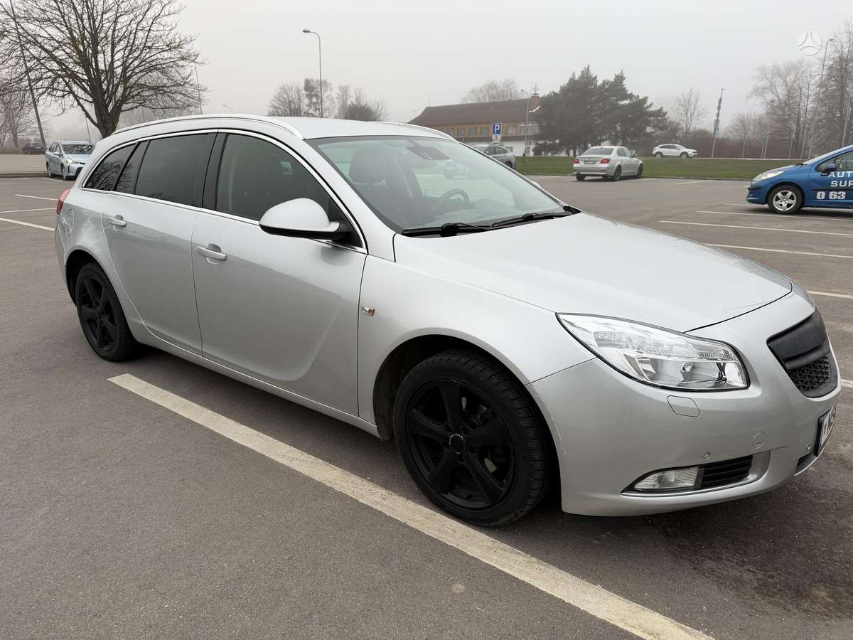 Opel Insignia, 2.0 l., wagon