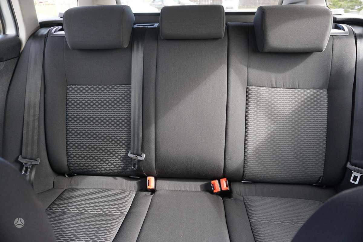Volkswagen Golf, 1.6 l., Универсал