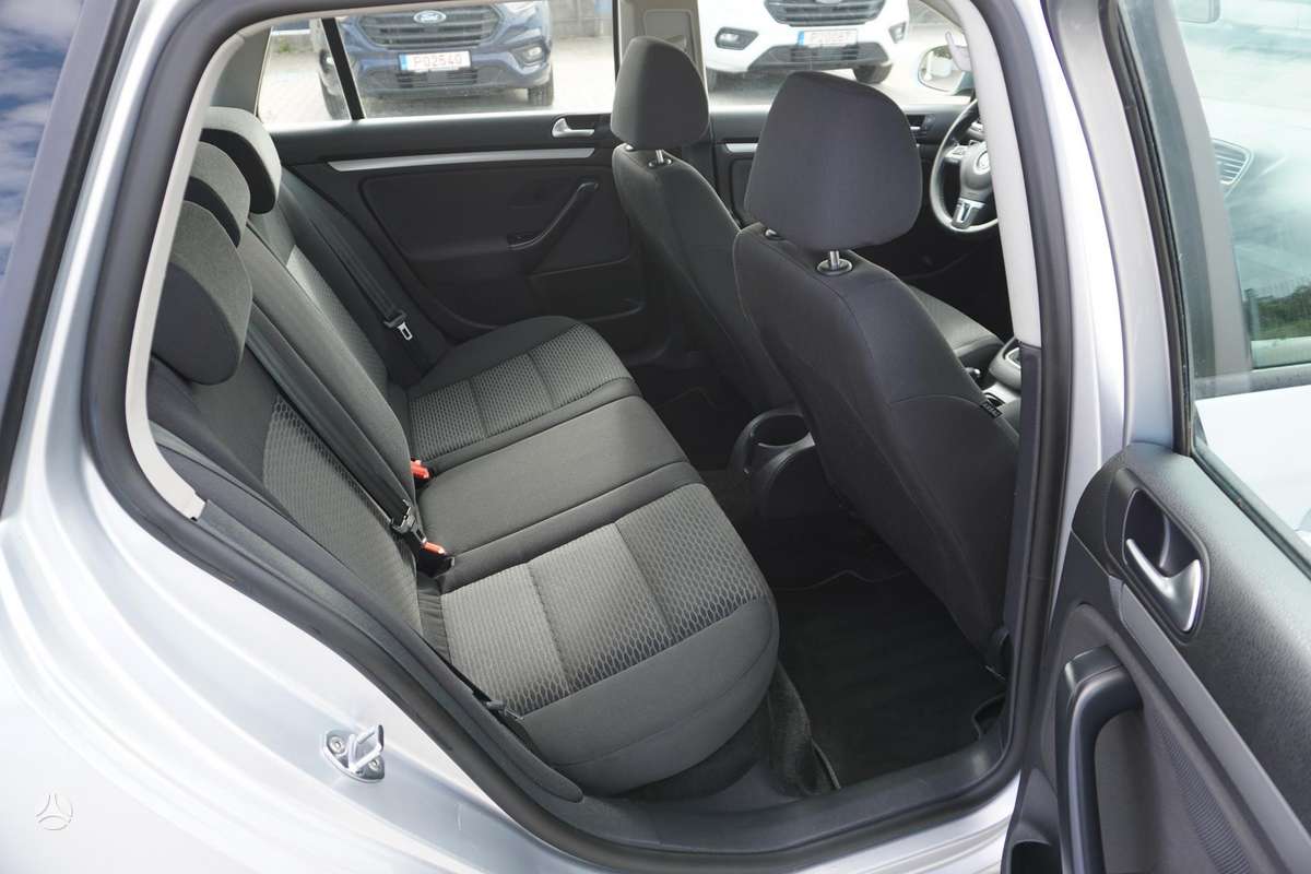Volkswagen Golf, 1.6 l., Универсал