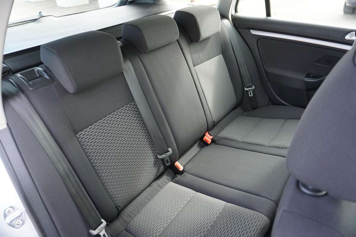 Volkswagen Golf, 1.6 l., Универсал