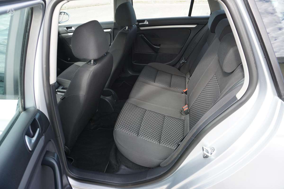 Volkswagen Golf, 1.6 l., Универсал