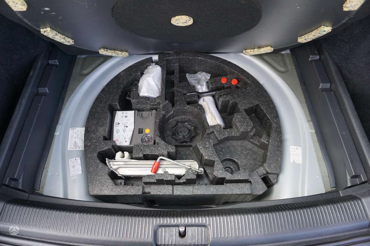 Volkswagen Golf, 1.6 l., Универсал