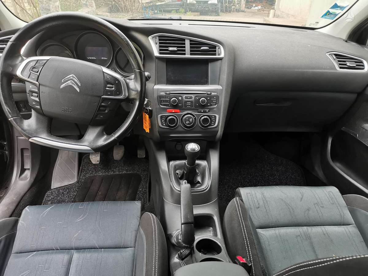 Citroen C4, 1.6 l., Хэтчбек