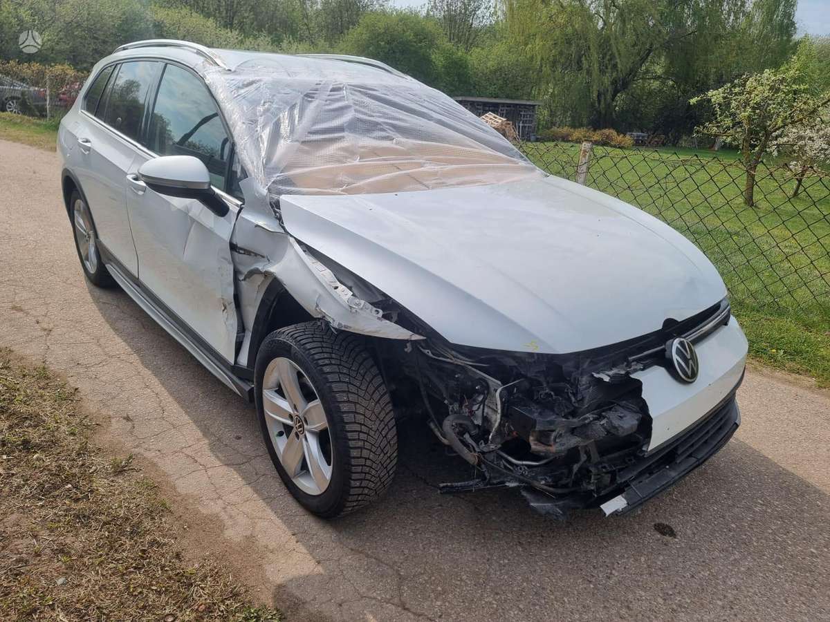 Volkswagen Golf Alltrack - 2