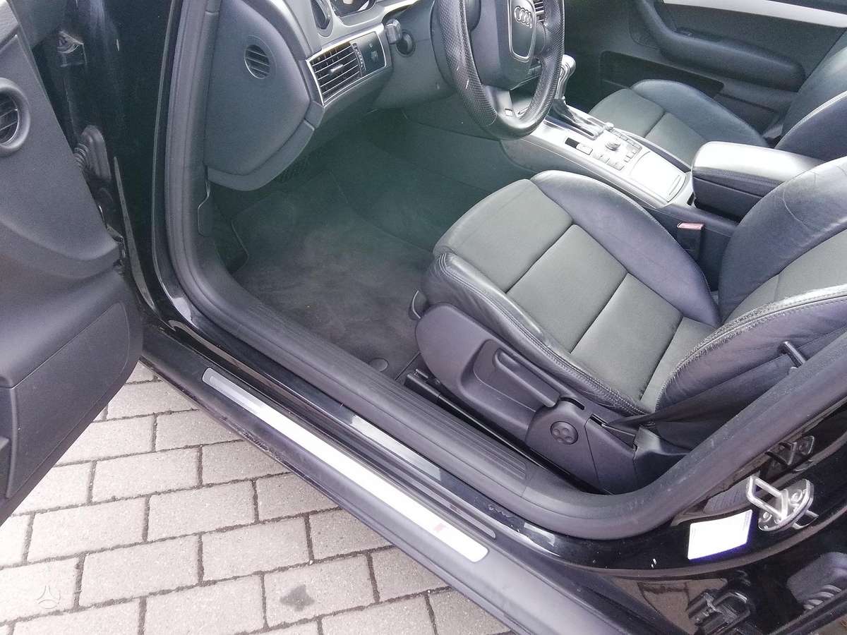 Audi A6, 2.0 l., universalas