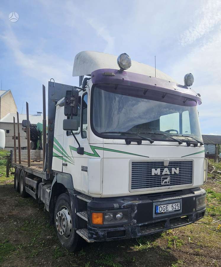 MAN 26.403, с краном