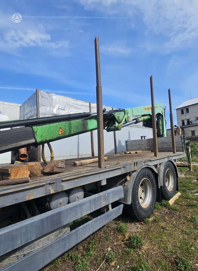 MAN 26.403, ar krānu