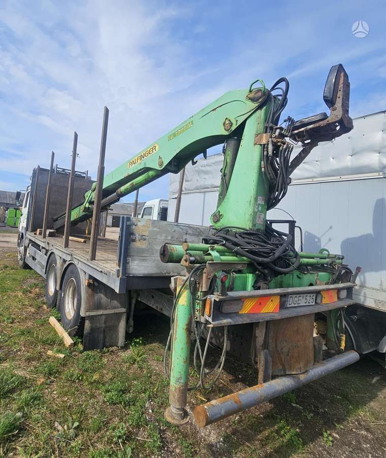 MAN 26.403, su kranu