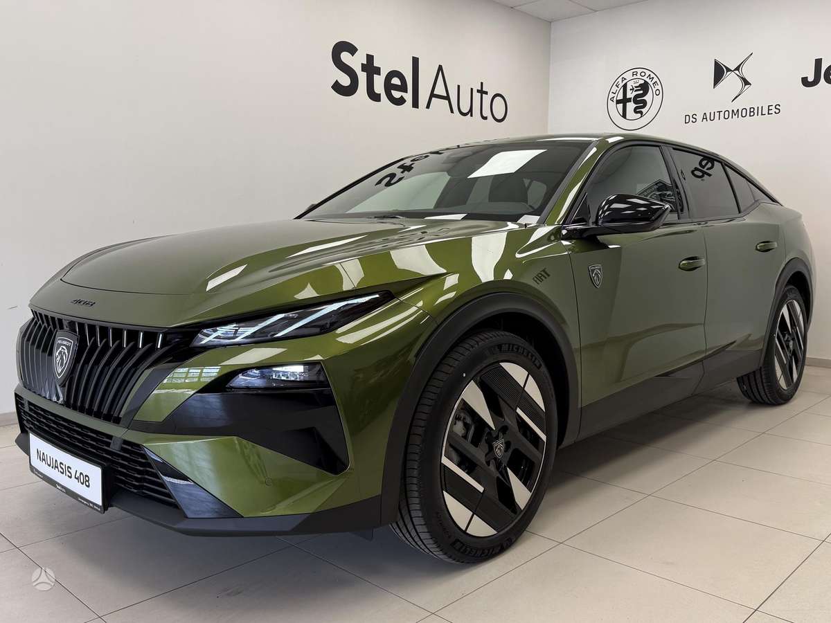 Peugeot 408 - 1