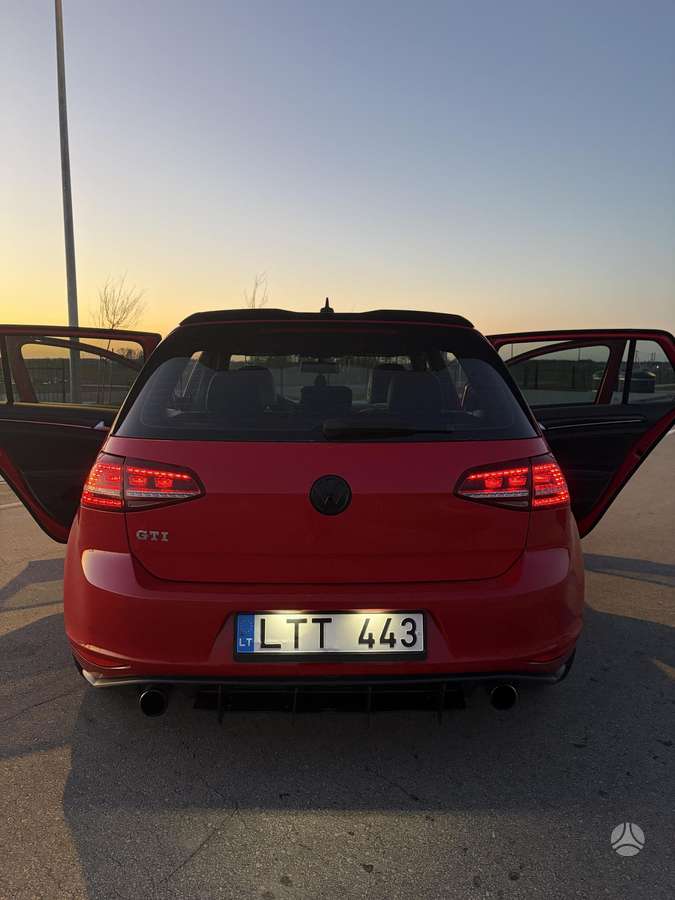 Volkswagen Golf, 2.0 l., hatchback