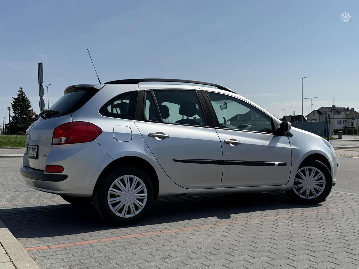 Renault Clio, 1.5 l., hatchback