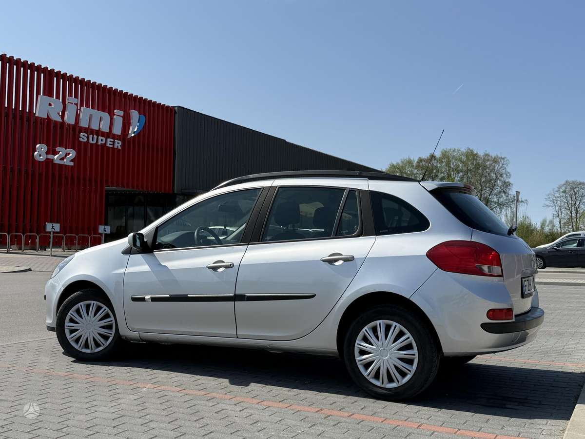 Renault Clio, 1.5 l., hatchback