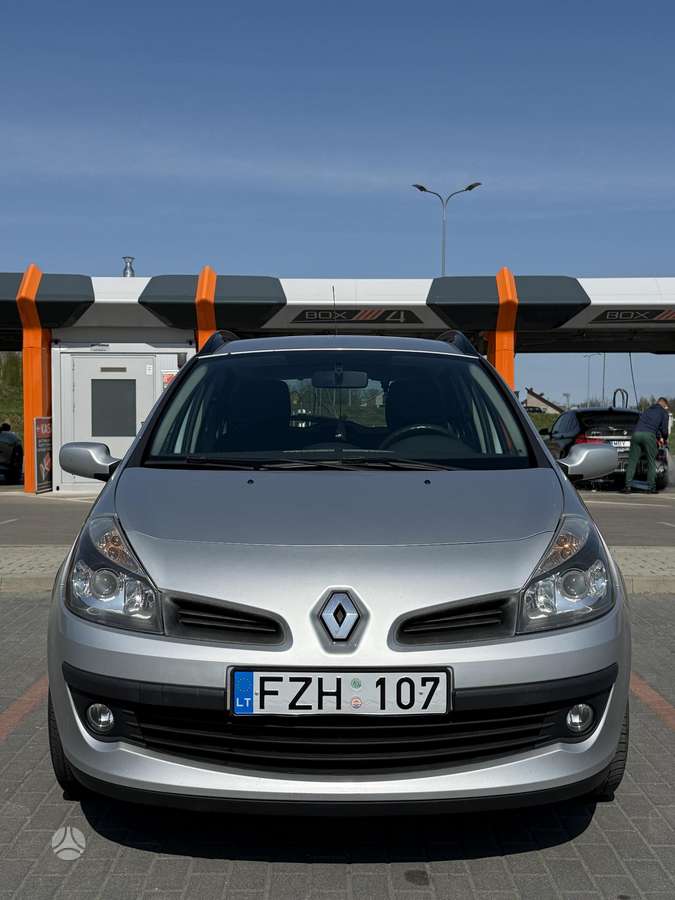 Renault Clio, 1.5 l., hatchback