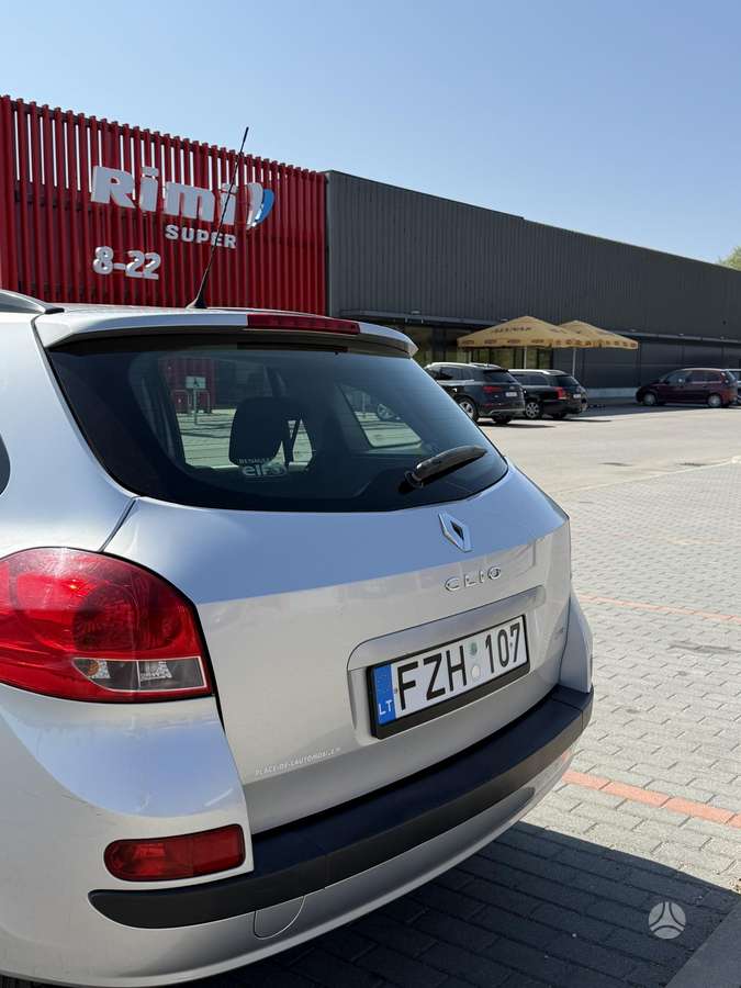 Renault Clio, 1.5 l., hatchback