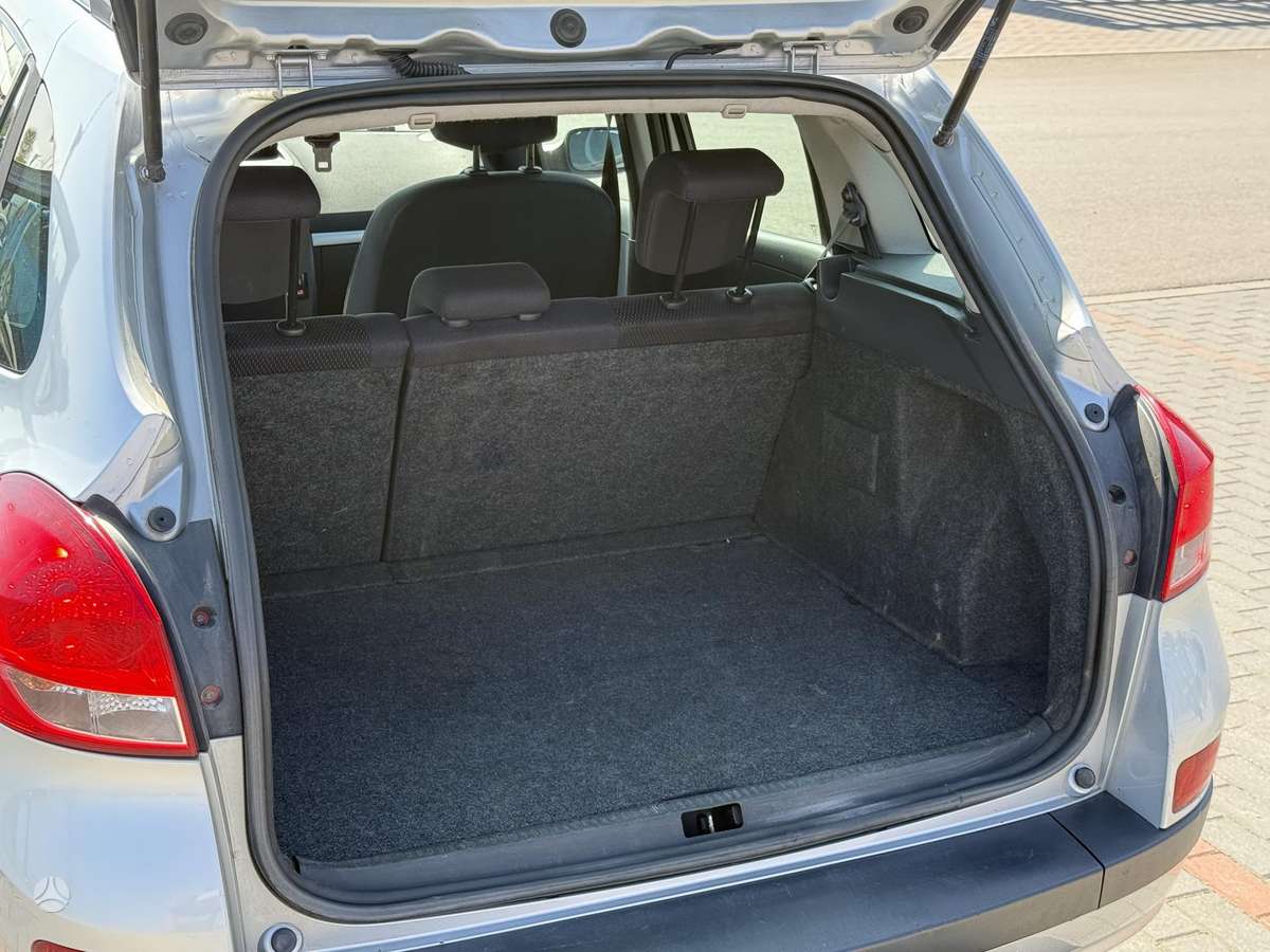 Renault Clio, 1.5 l., hatchback