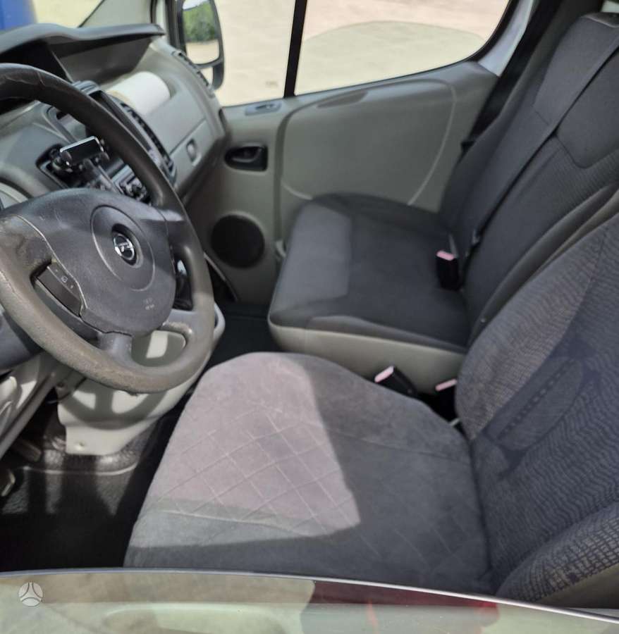 Opel Vivaro, 2.0 l., Универсал