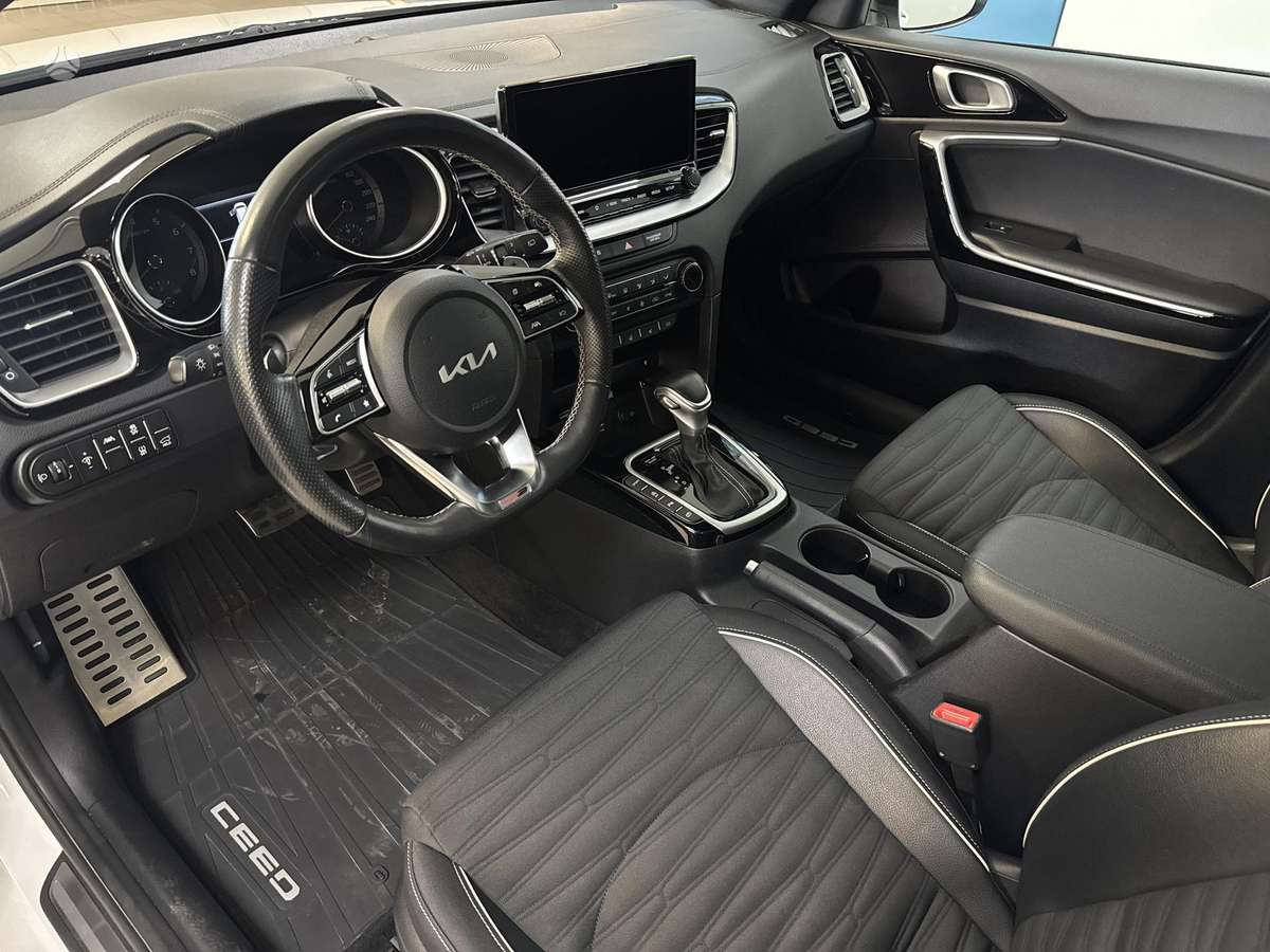 Kia Ceed, 1.5 l., universalas