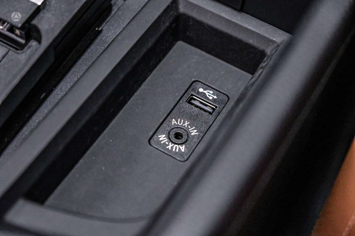 BMW 420, 2.0 l., hatchback