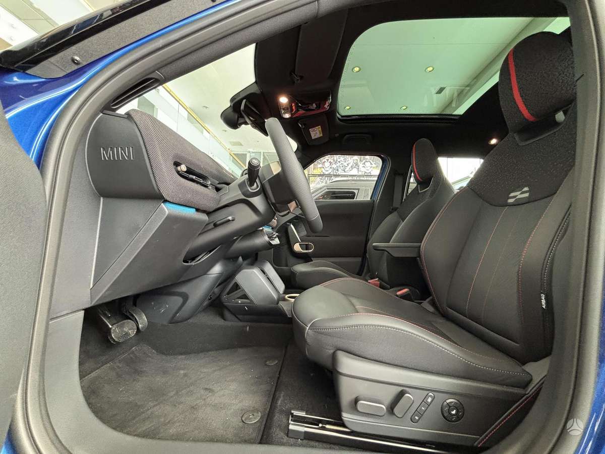 Mini Aceman, 54 kWh, hatchback