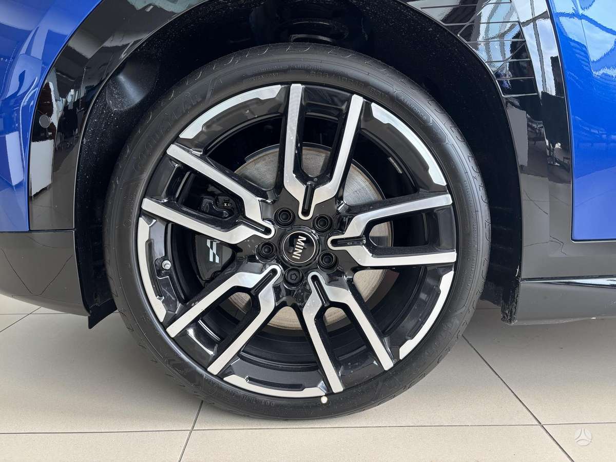 Mini Aceman, 54 kWh, hatchback