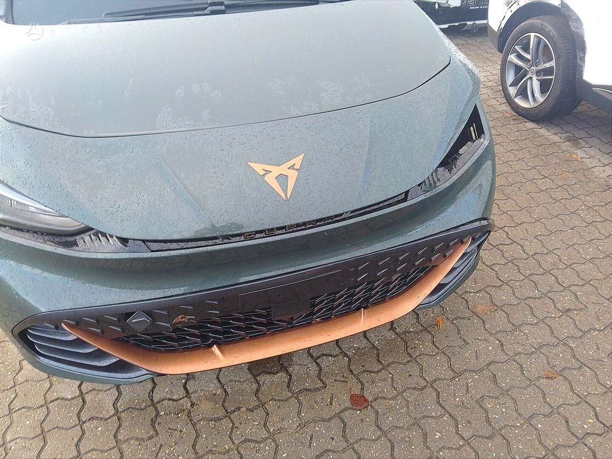 Cupra Born, 84 kWh, hatchback