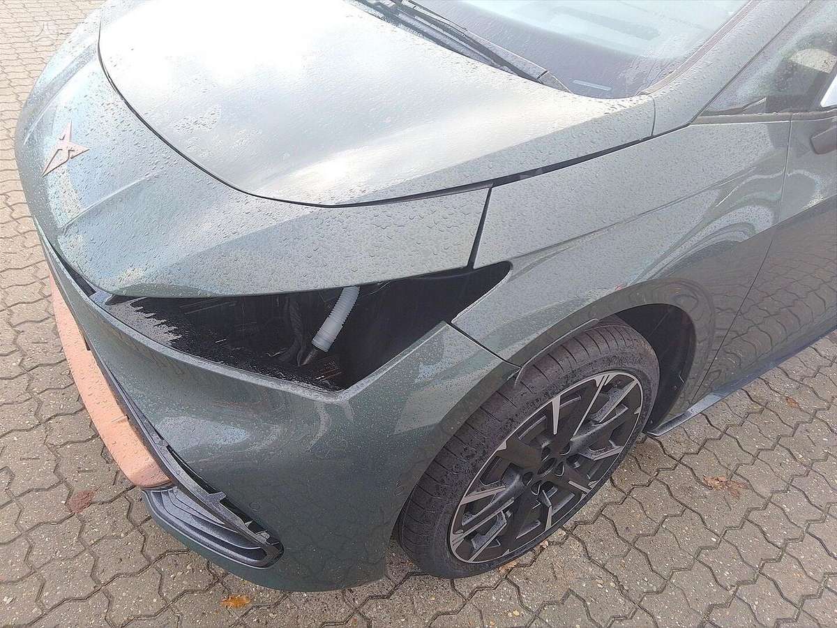 Cupra Born, 84 kWh, hatchback
