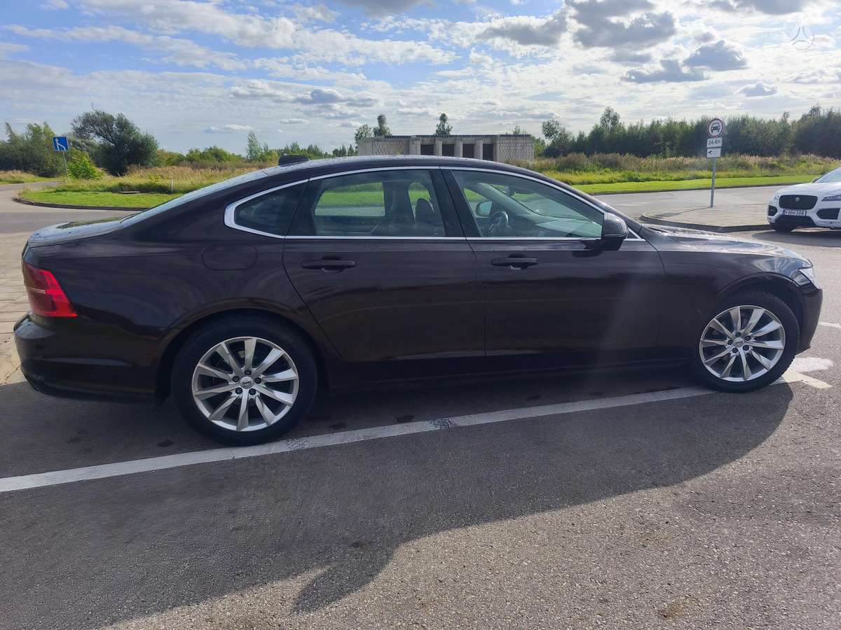 Volvo S90, 2.0 l., Седан