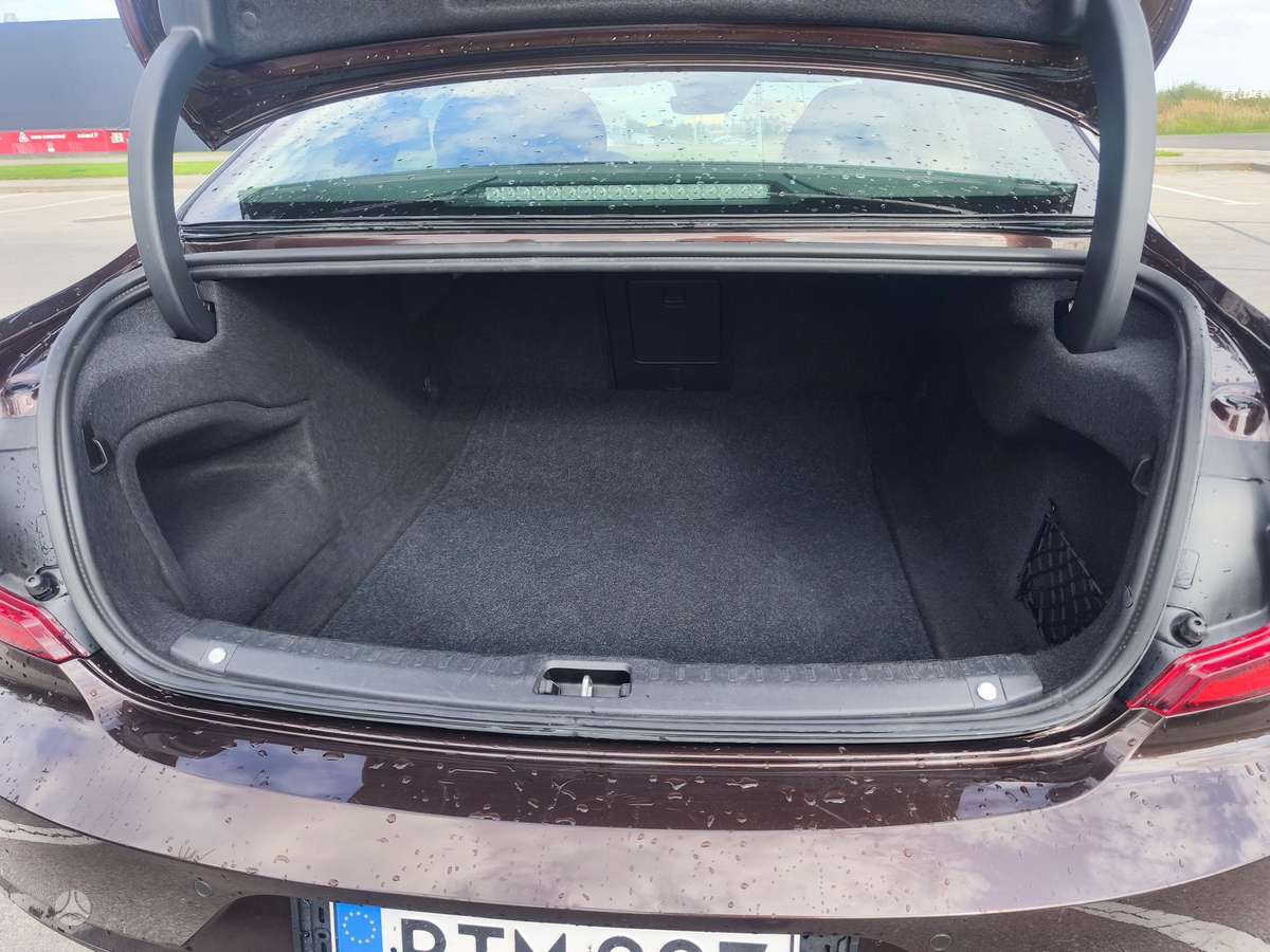 Volvo S90, 2.0 l., Седан