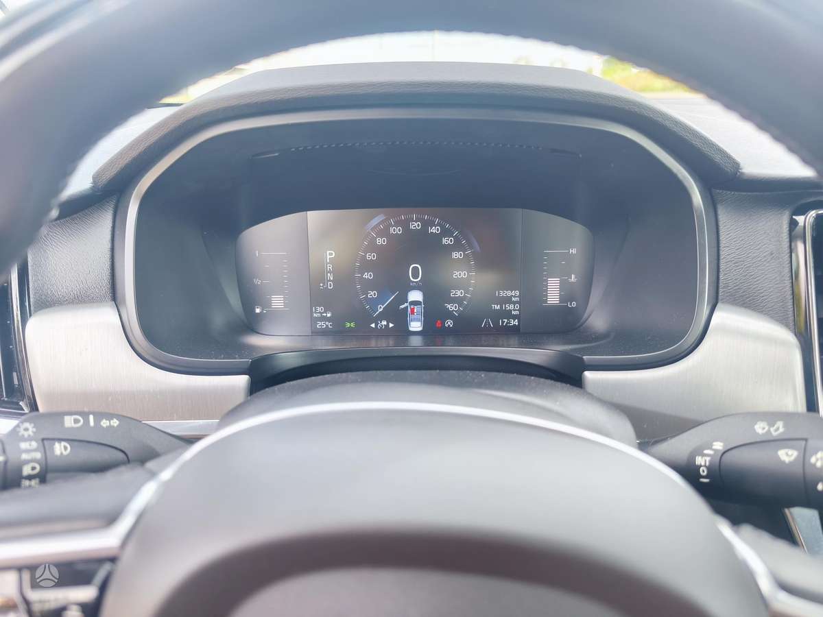 Volvo S90, 2.0 l., Седан