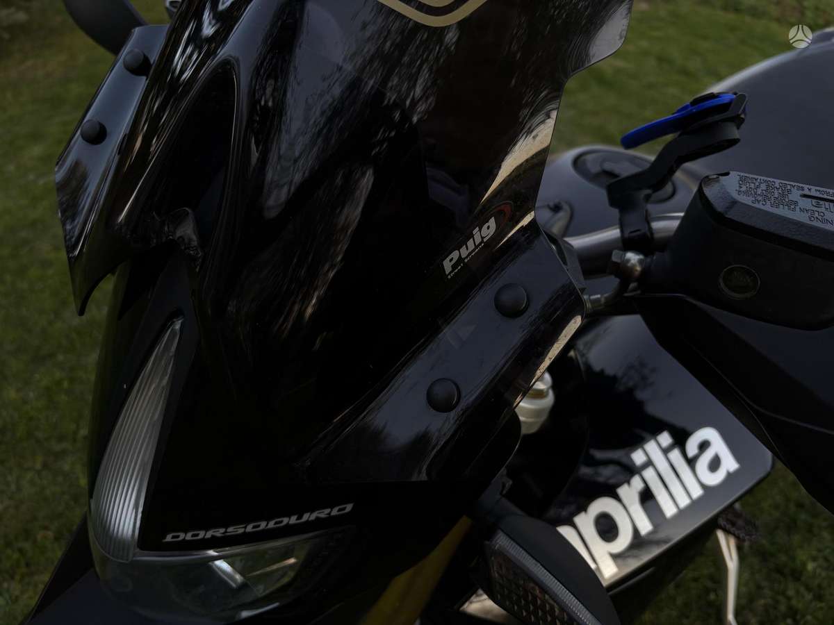 Aprilia Dorsoduro 750cc, supermoto