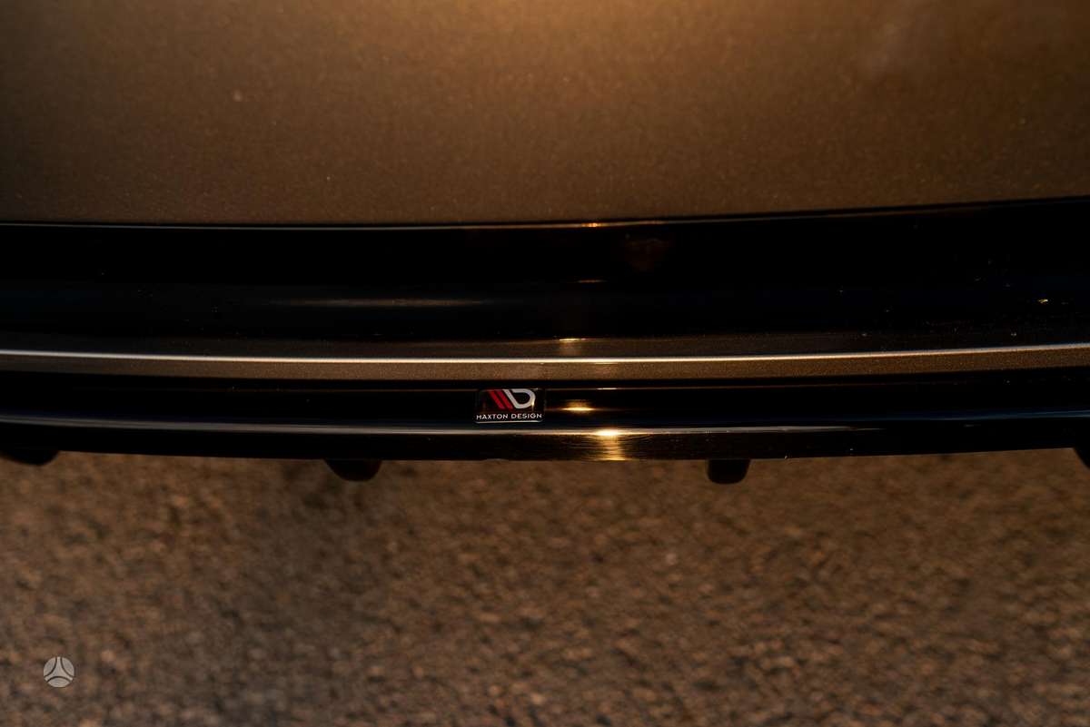 BMW 750, 4.4 l., Лимузин