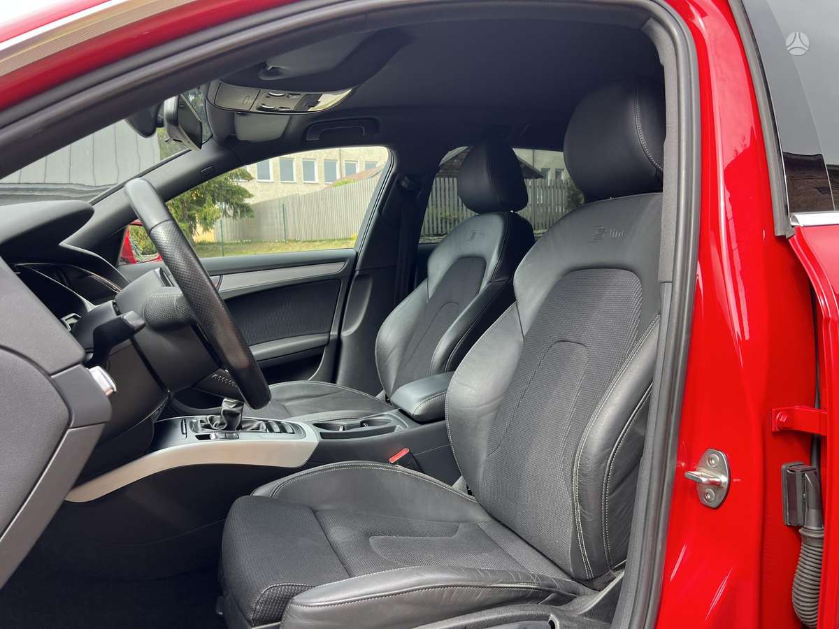 Audi A4, 1.8 l., universalas
