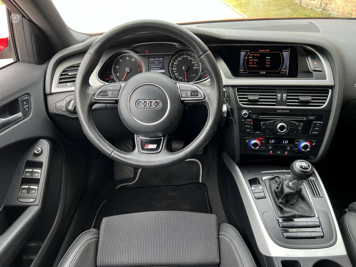 Audi A4, 1.8 l., universalas